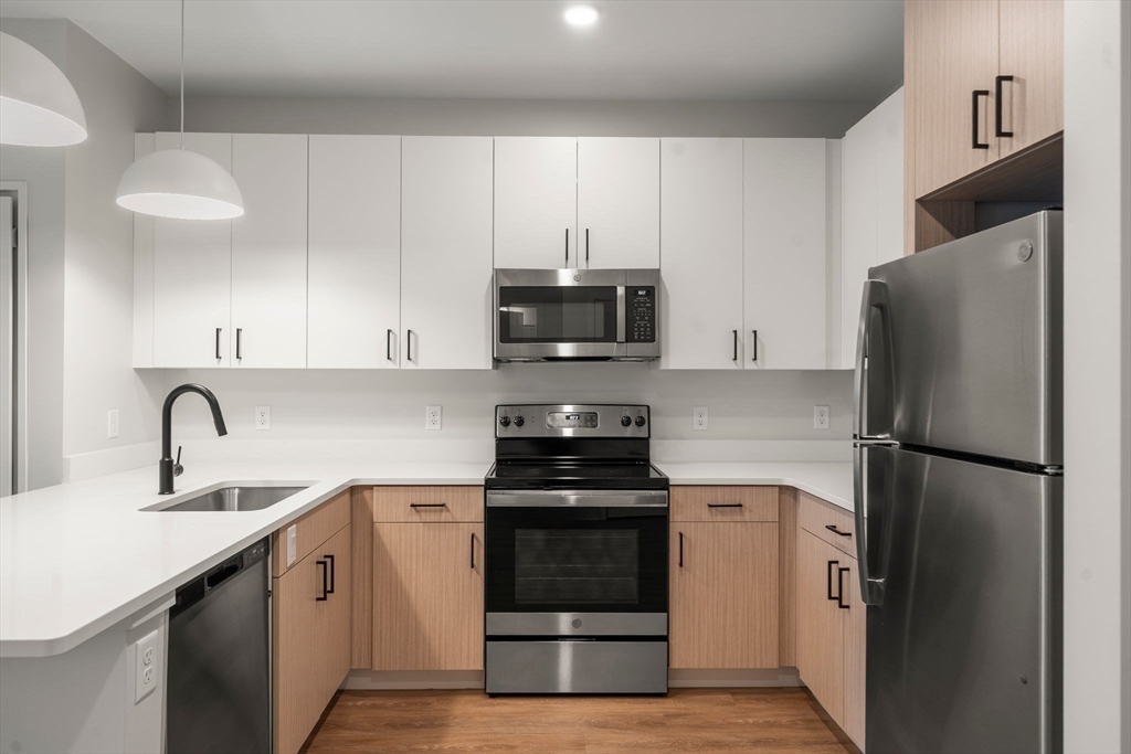 289 Walk Hill St. # 327