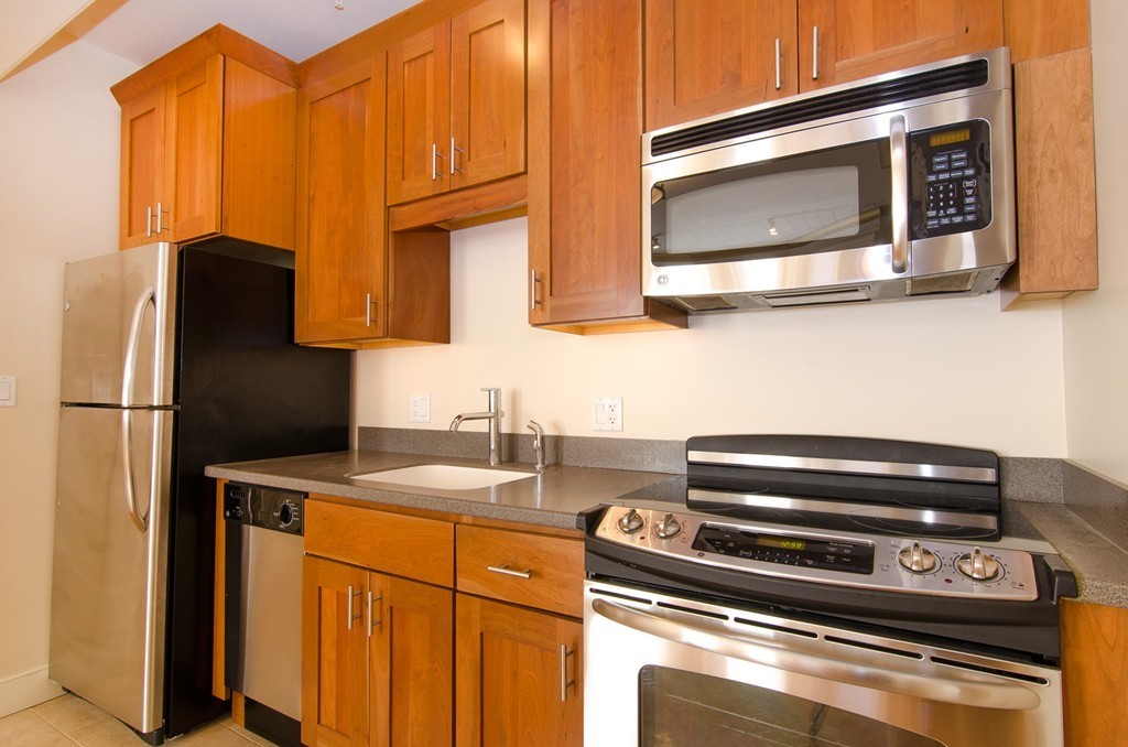 404 Marlborough Street # 4