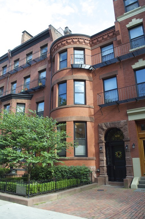 404 Marlborough Street # 4