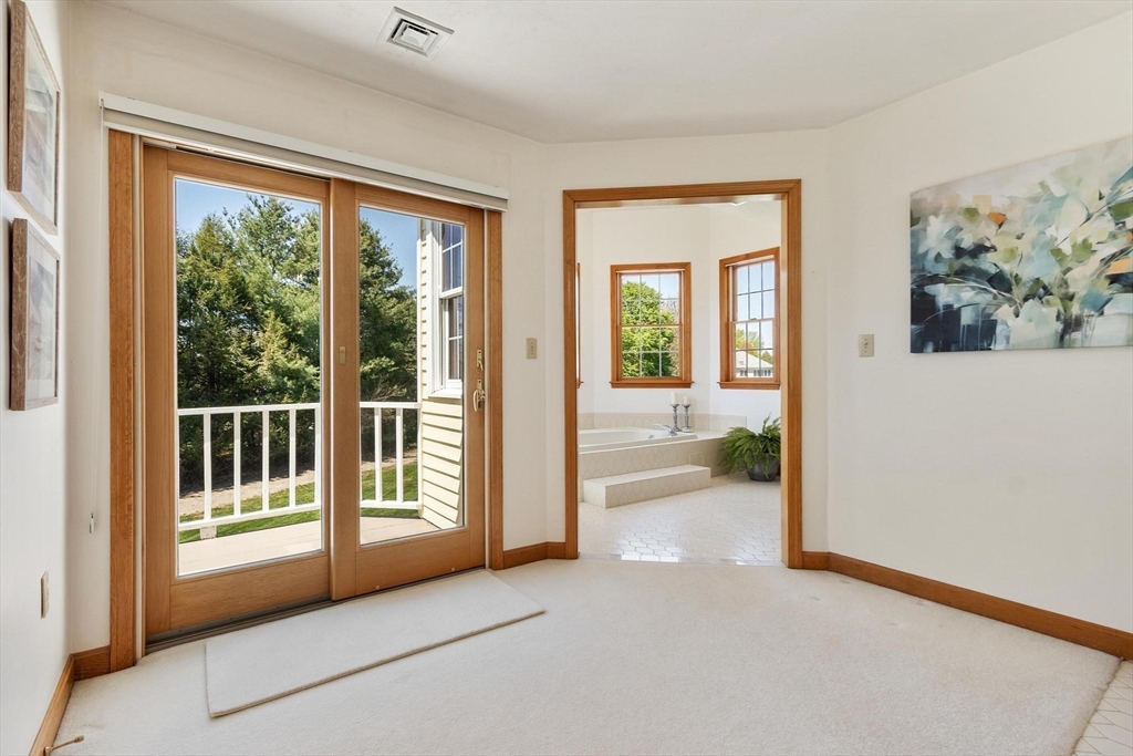 10 Baldwin Rd