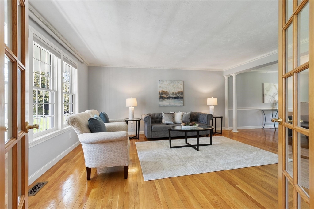 10 Baldwin Rd