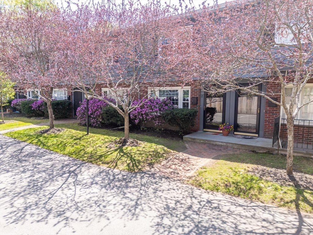 27 Norwood Avenue # 2