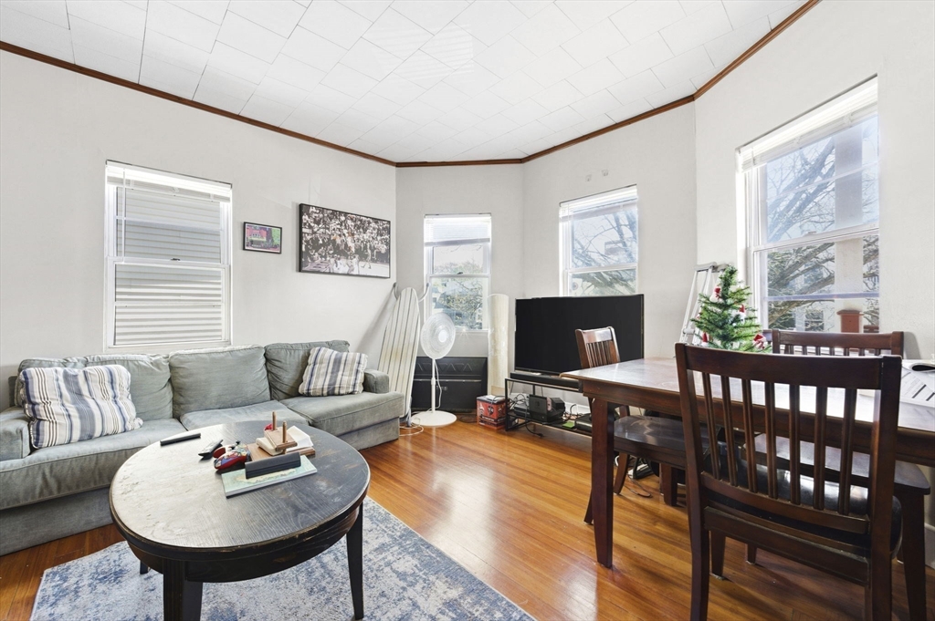 241 Highland Ave