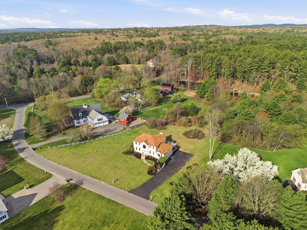 10 Haymeadow Rd