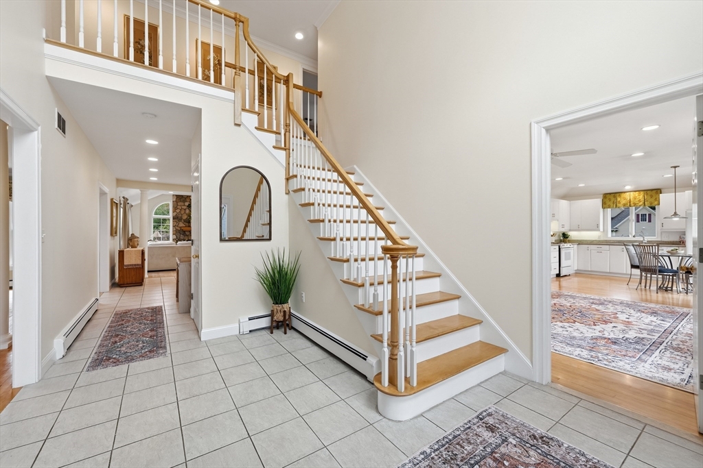 10 Haymeadow Rd