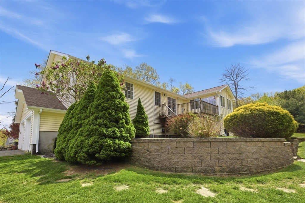 99 Burlingame Rd