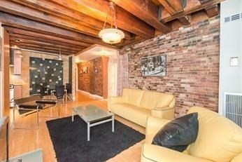 120 Commercial Street # 2 Unit: 2-2