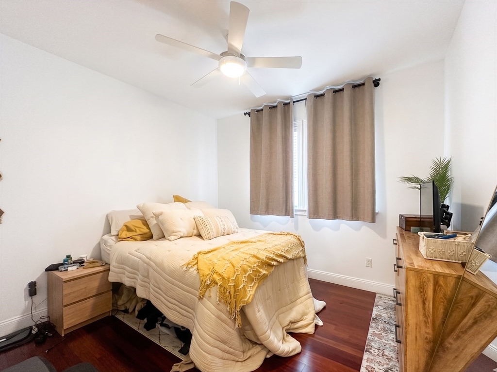 65 Chestnut Ave # 1