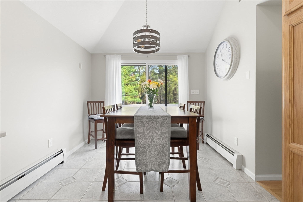 25 Towpath Dr