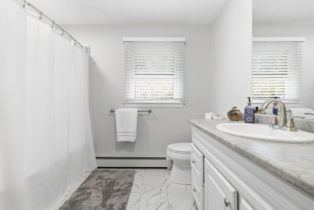 25 Towpath Dr