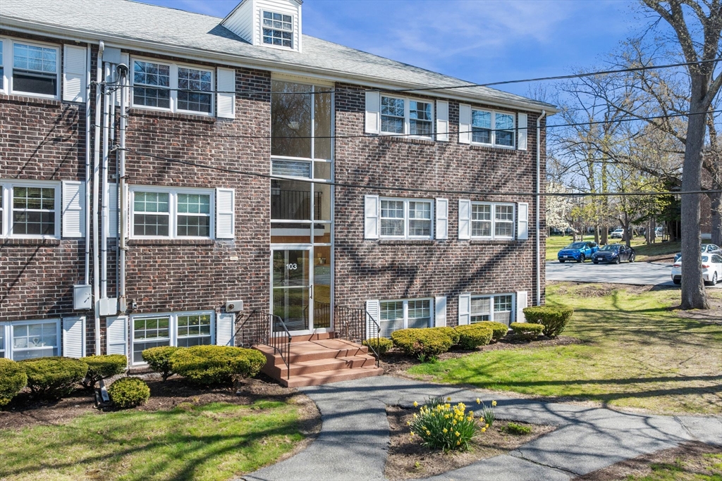 103 Farrwood # 3