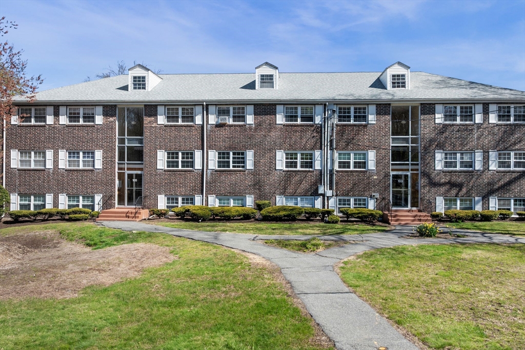 103 Farrwood # 3