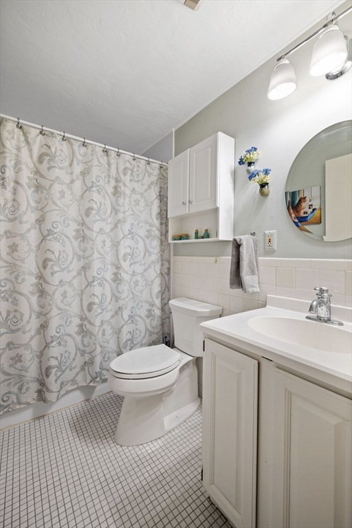 103 Farrwood # 3