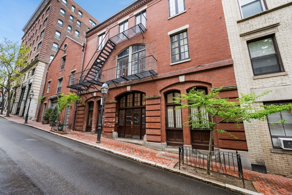 40 Joy St # 9