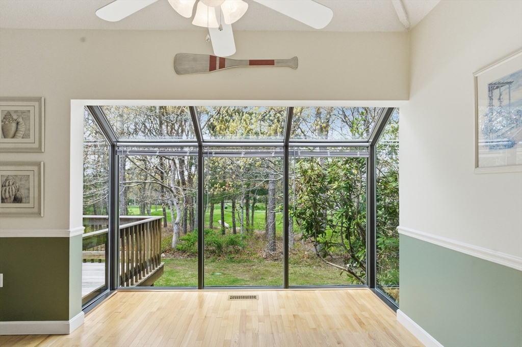11 Harbor Hill Drive # 11