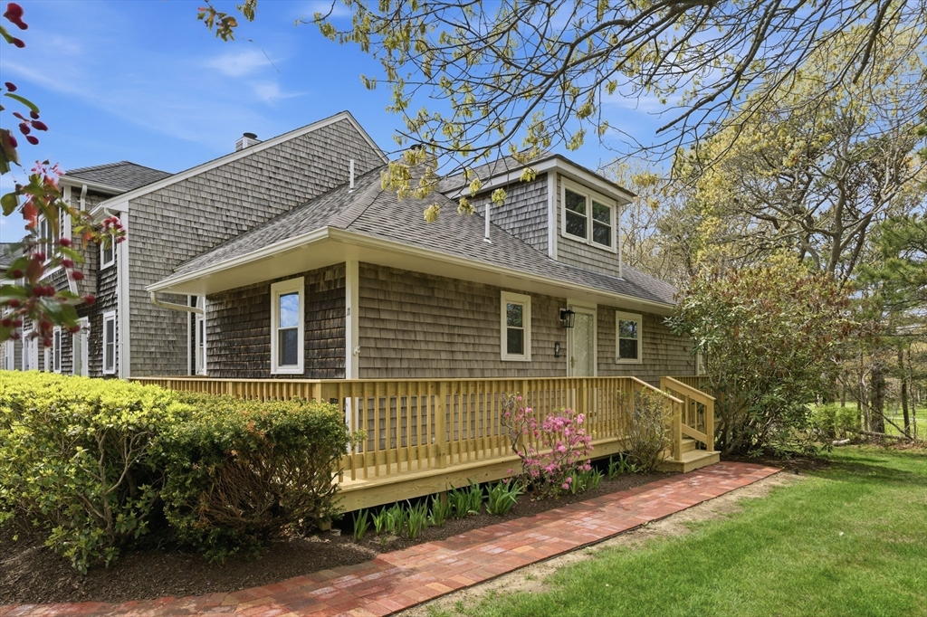 11 Harbor Hill Drive # 11