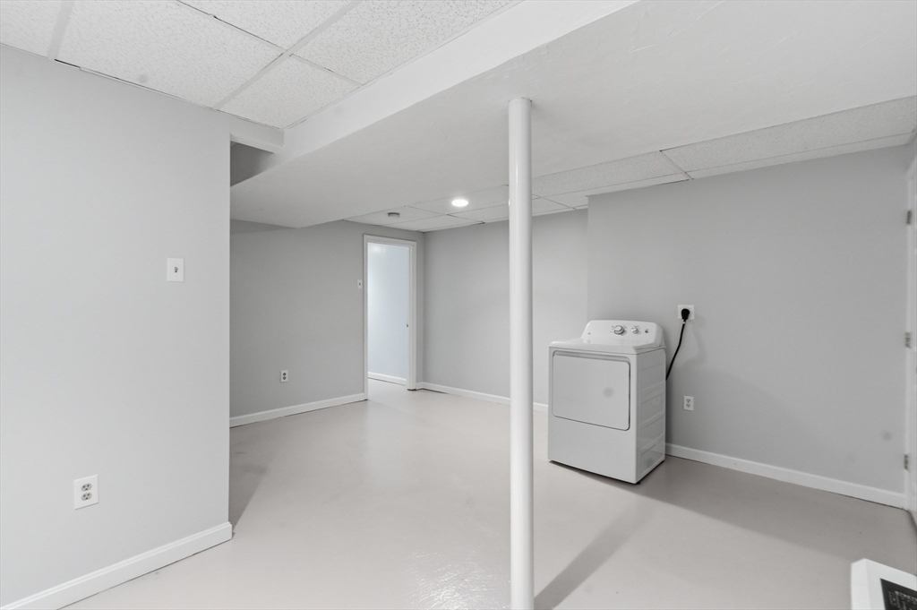 11 Harbor Hill Drive # 11