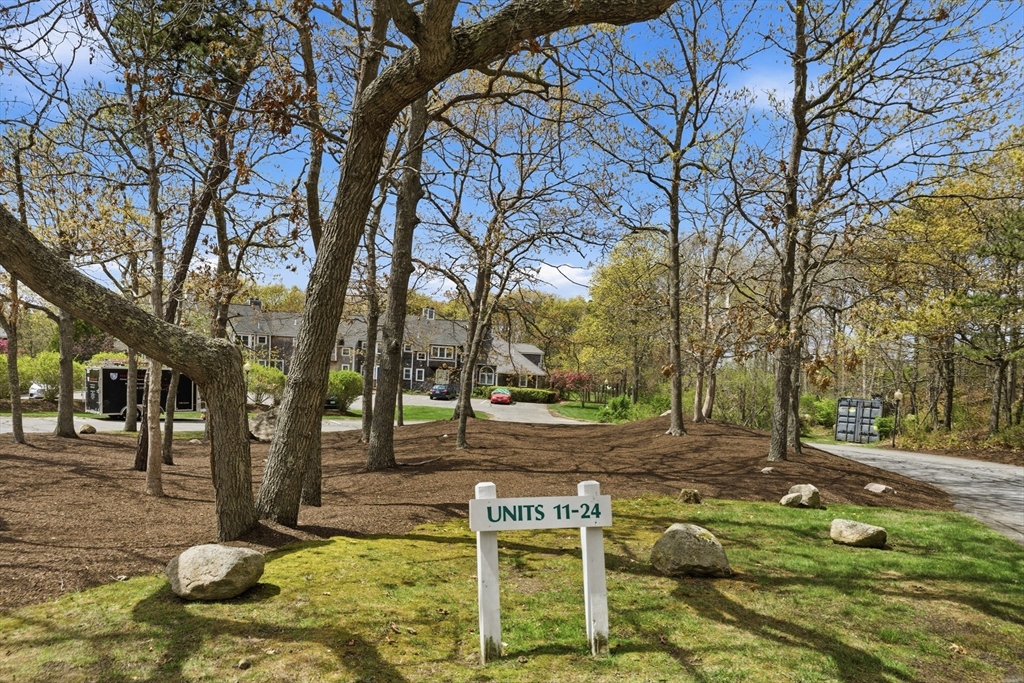 11 Harbor Hill Drive # 11