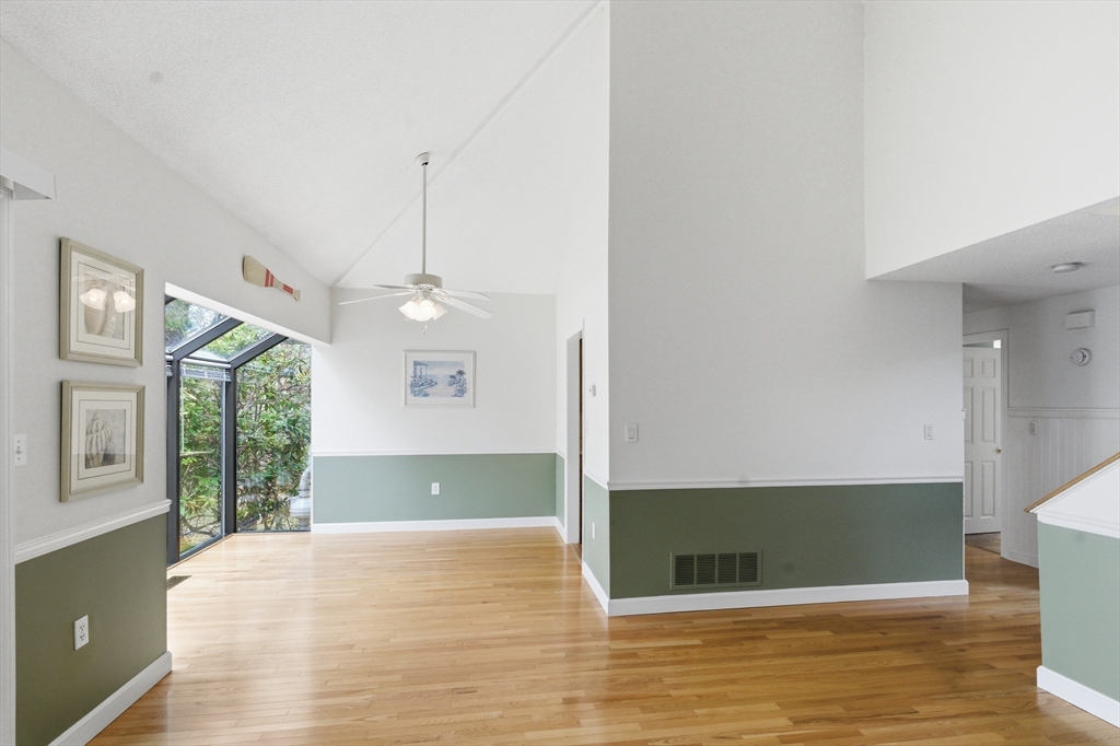 11 Harbor Hill Drive # 11