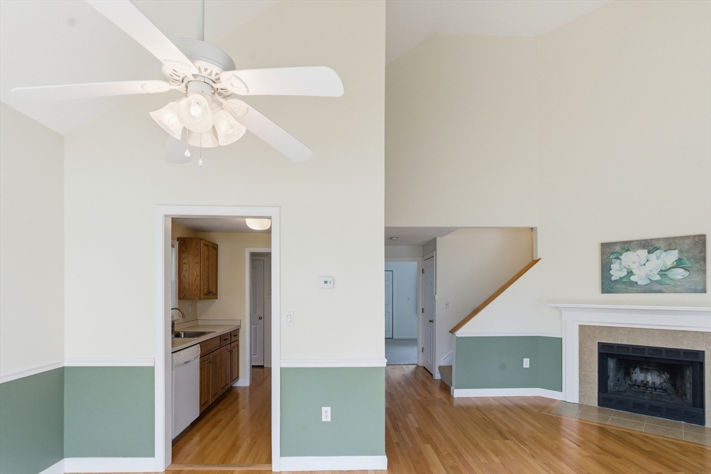 11 Harbor Hill Drive # 11