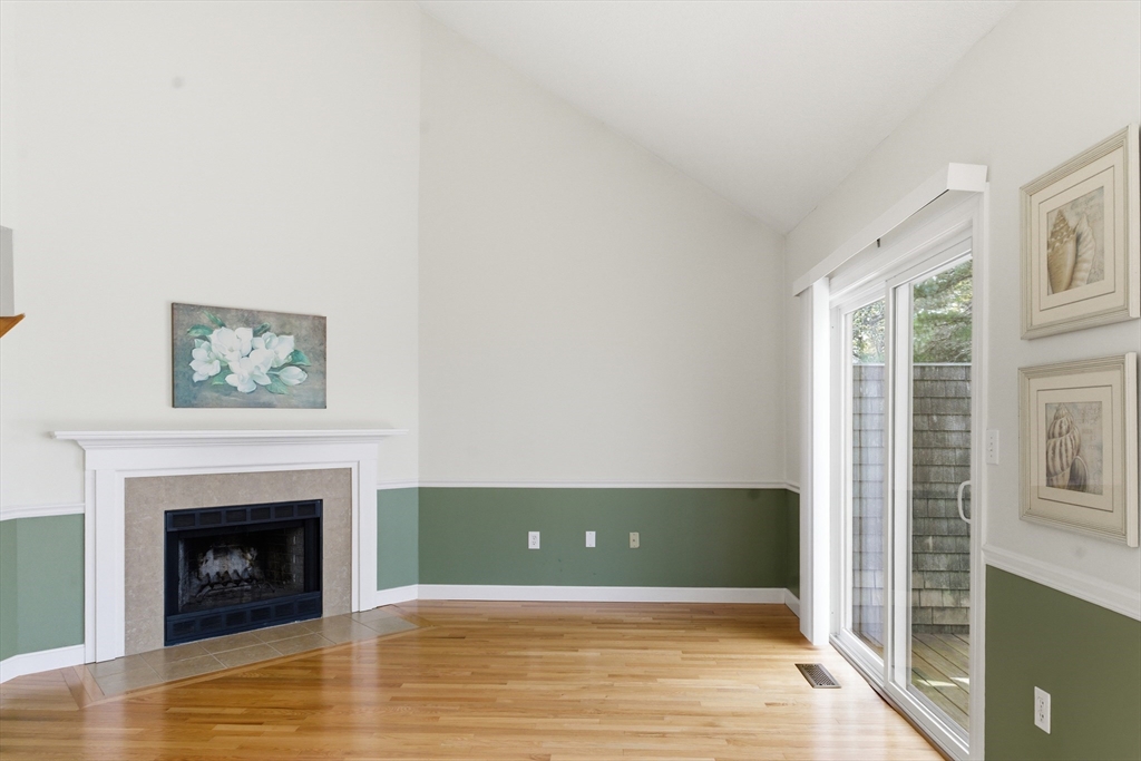 11 Harbor Hill Drive # 11