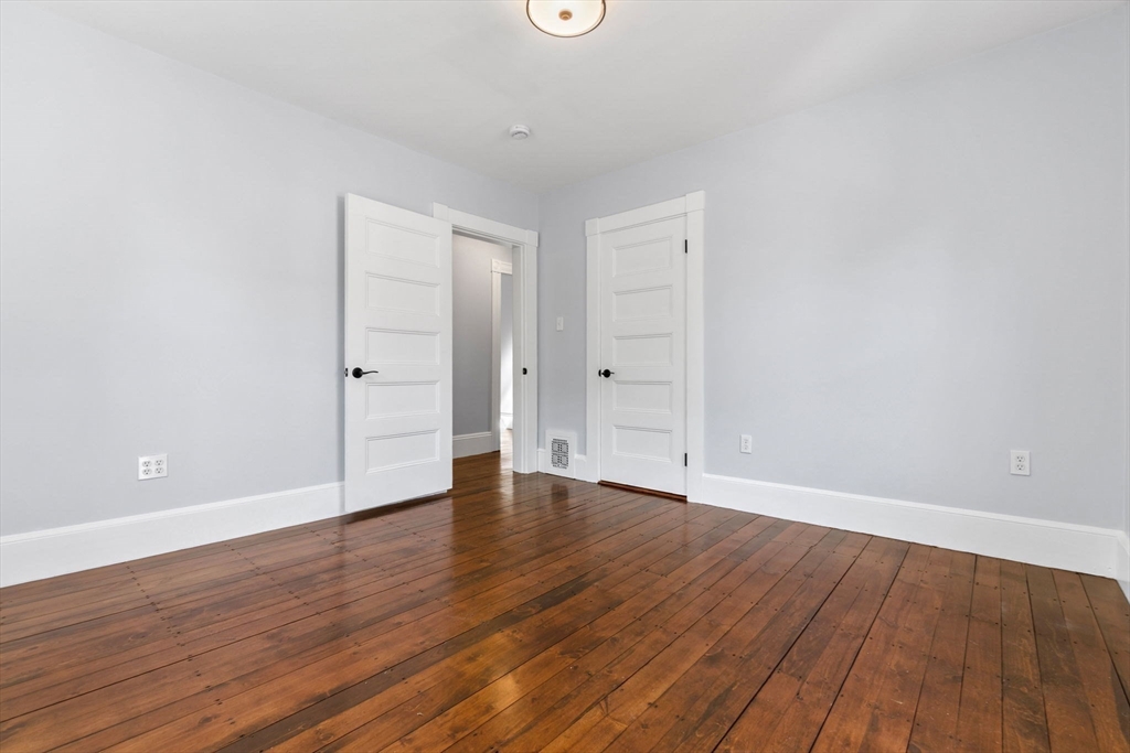 12 Longwood Avenue