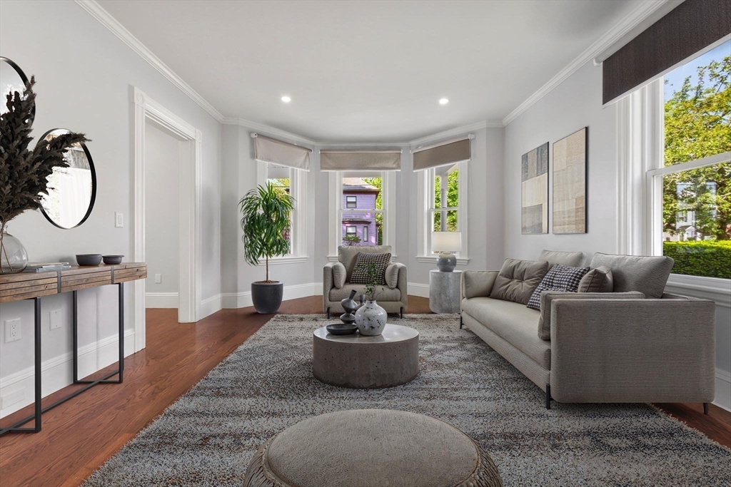 12 Longwood Avenue