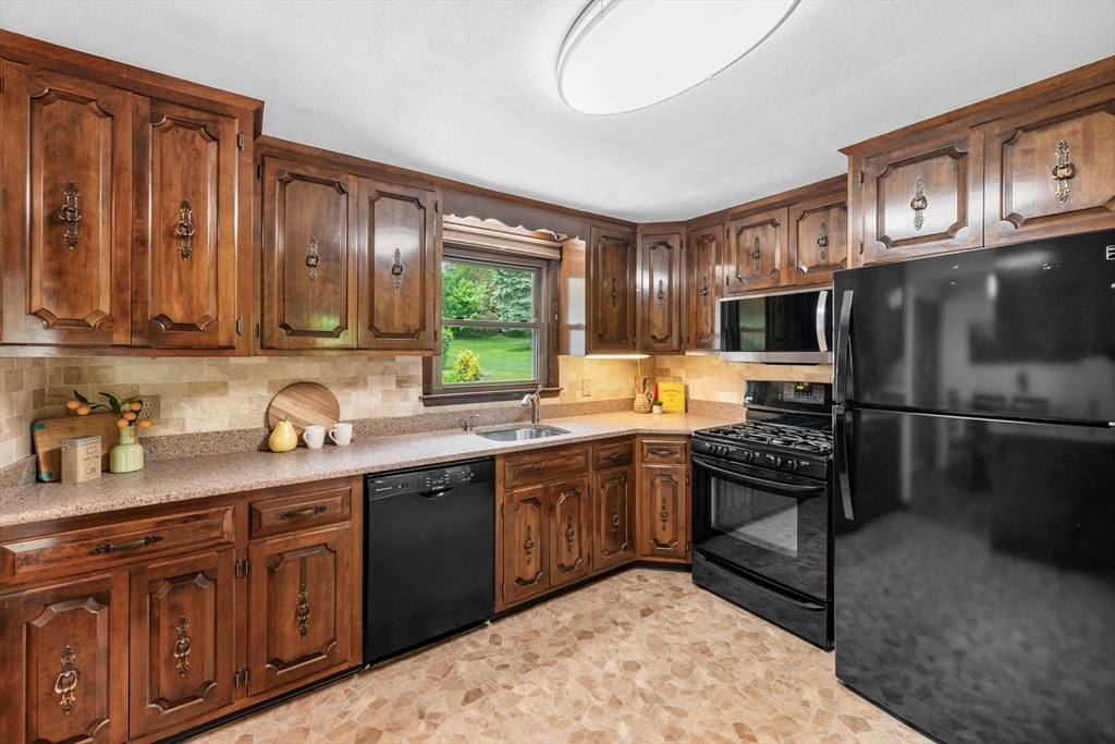 29 Patricia Rd