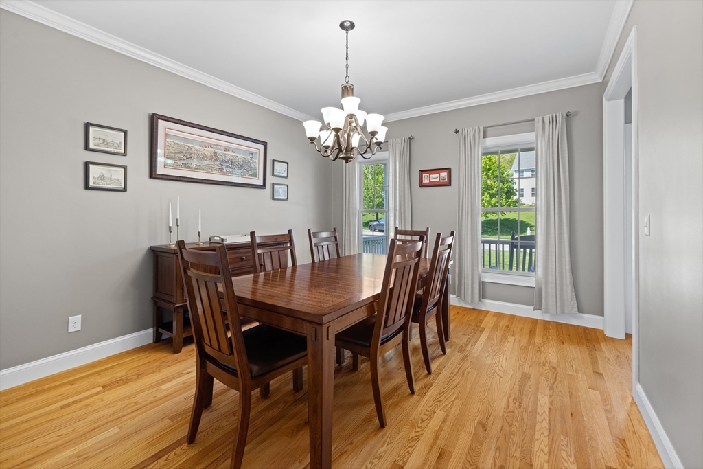 243 Cottrell Rd
