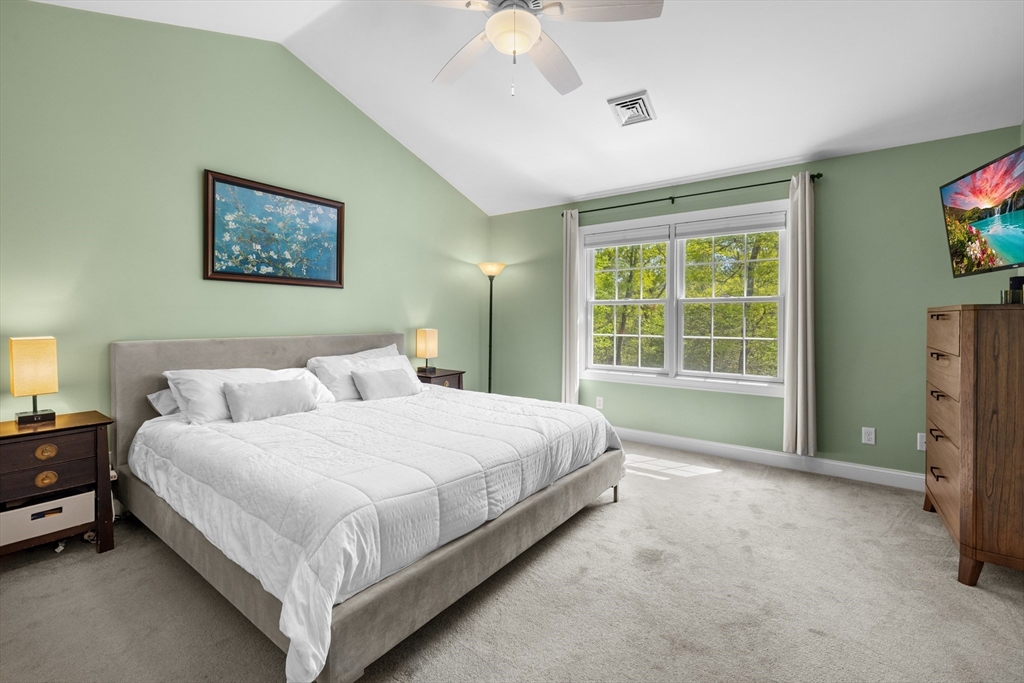 243 Cottrell Rd