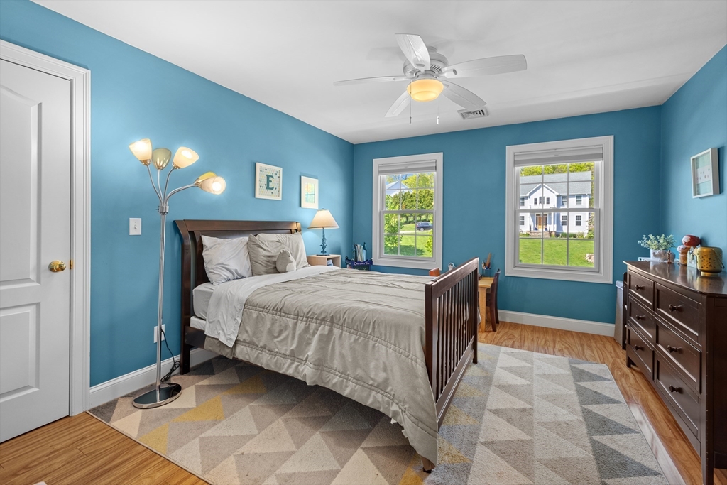 243 Cottrell Rd