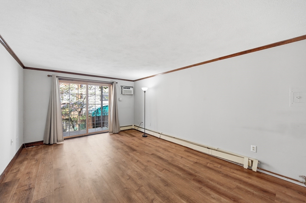 358 Broadway # 18