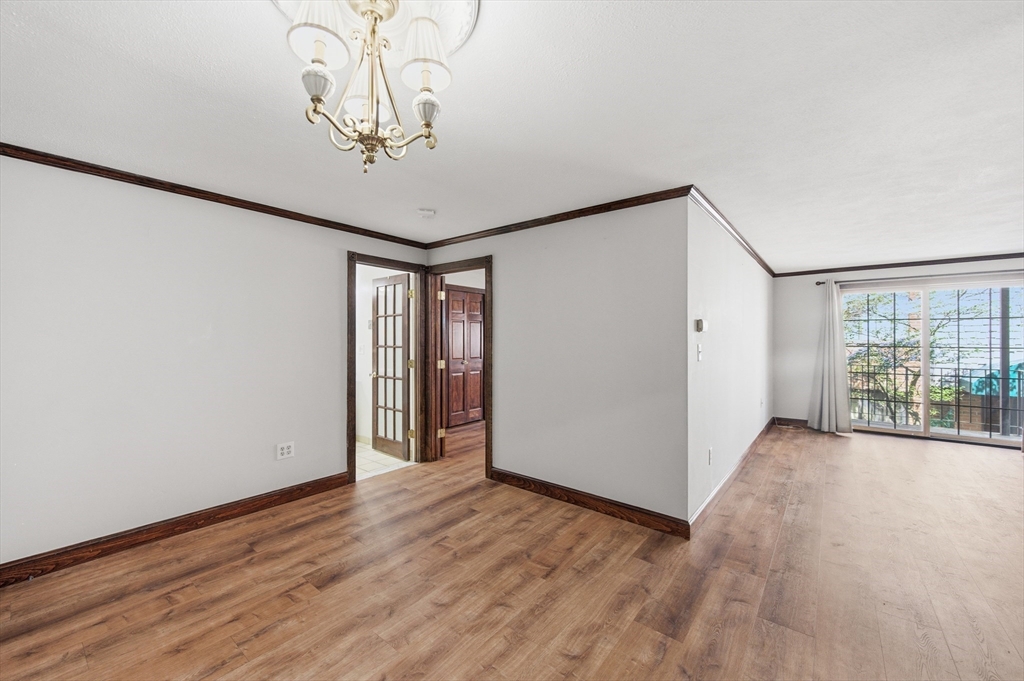 358 Broadway # 18