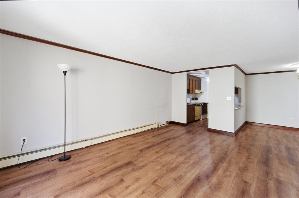 358 Broadway # 18