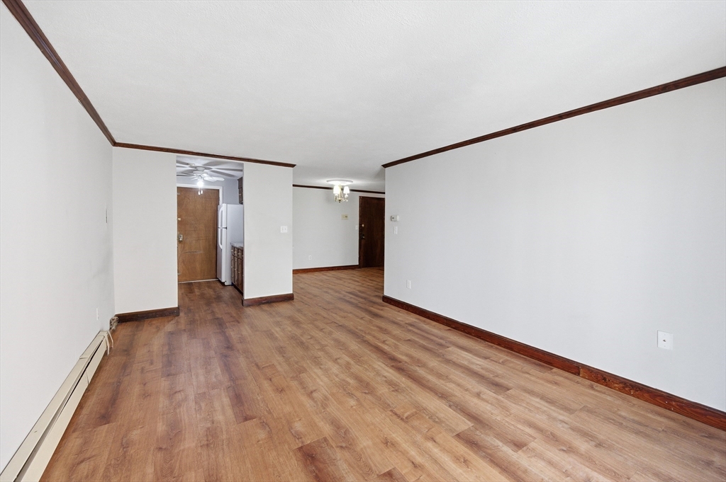 358 Broadway # 18
