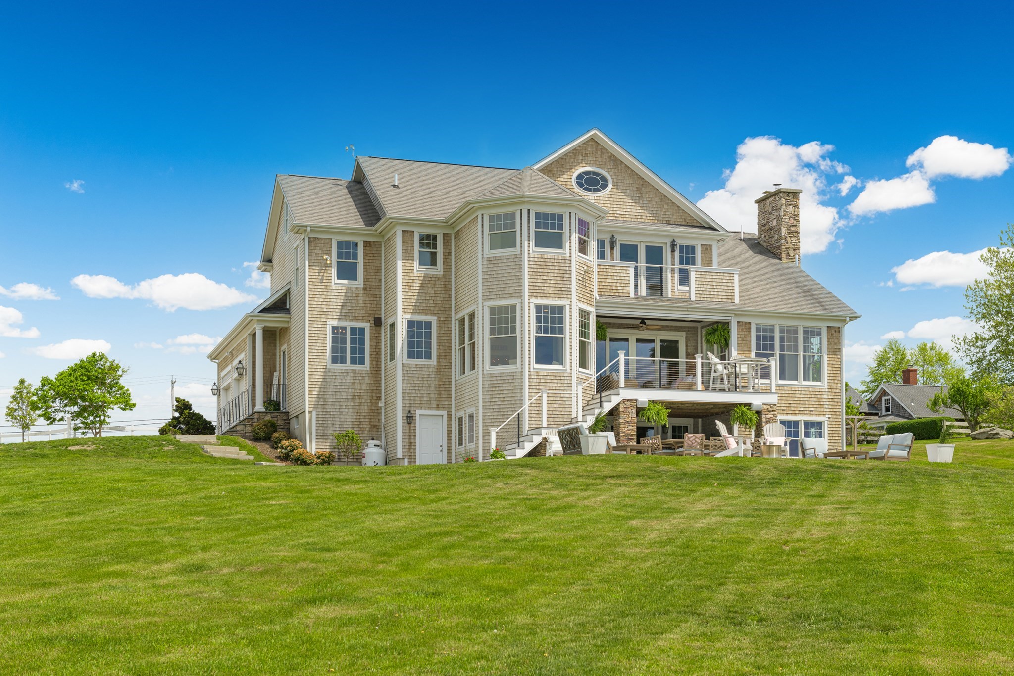 3333 Main Road
