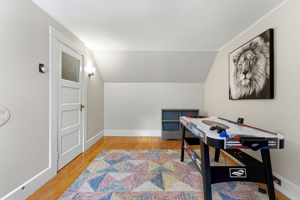 24 Northrop St # 1
