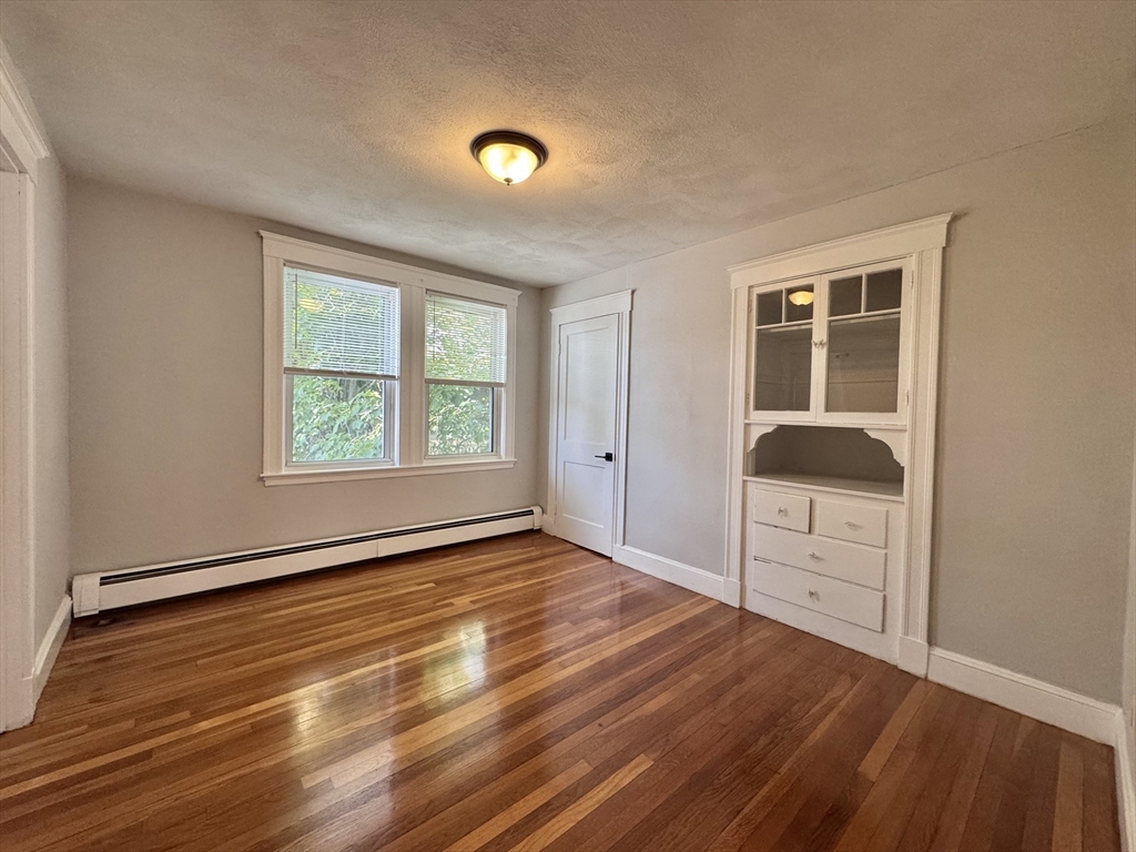 11 Ginita St # U3