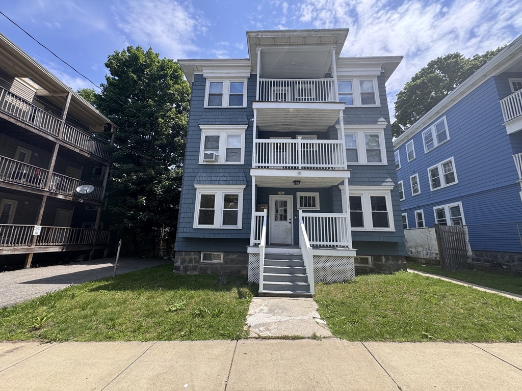 11 Ginita St # U3