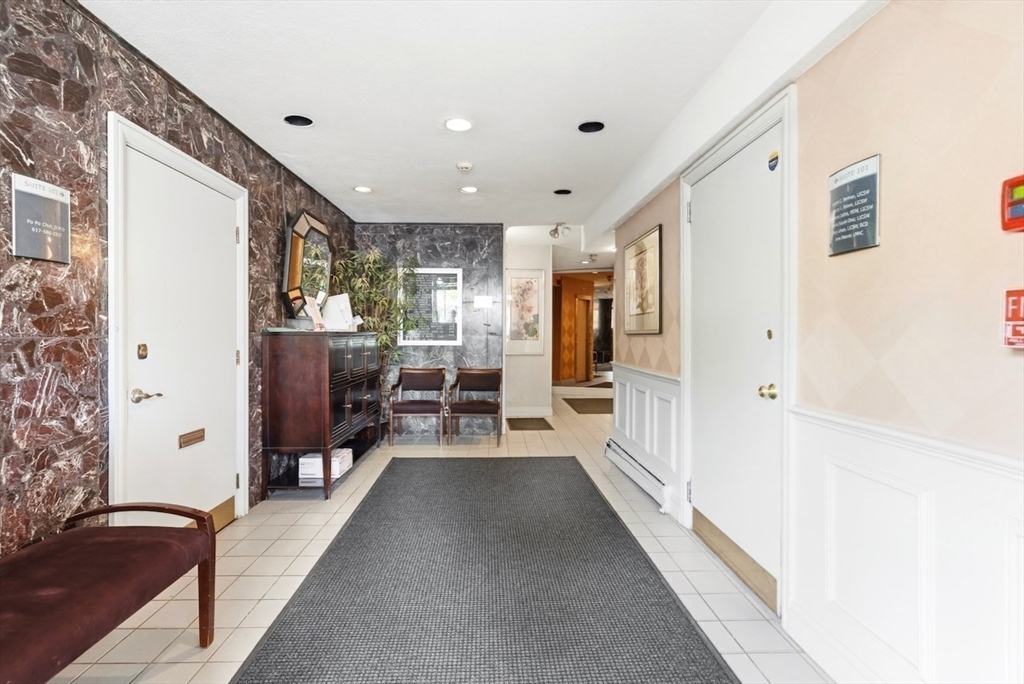 1051 Beacon St # 306
