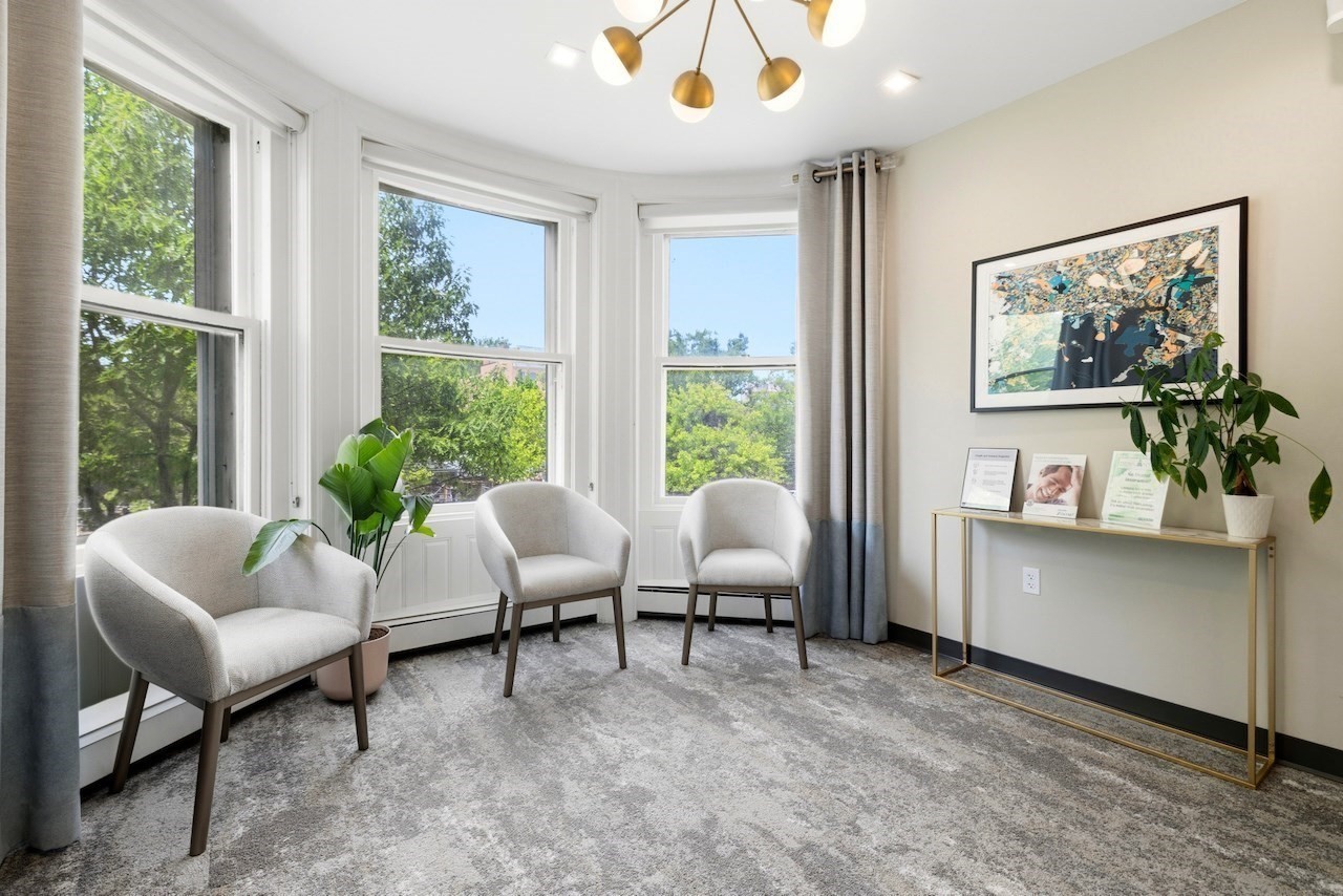 1051 Beacon St # 306