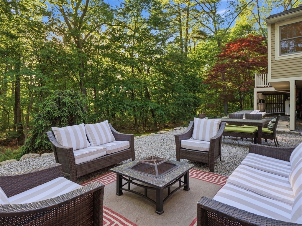 75 Spring Grove Rd