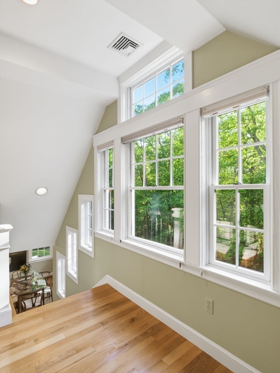 75 Spring Grove Rd