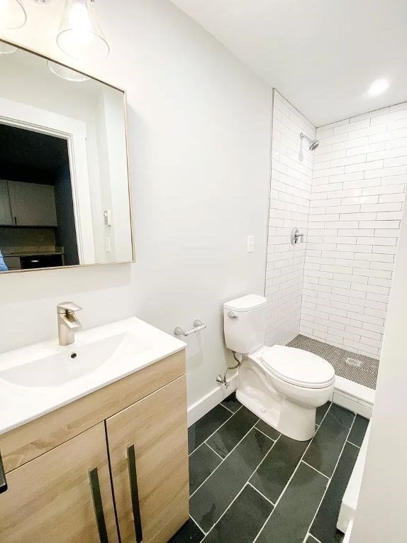 13 Margaret Street # 3