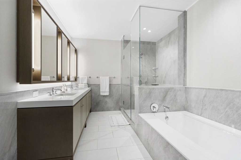380 Harrison Ave # 12J