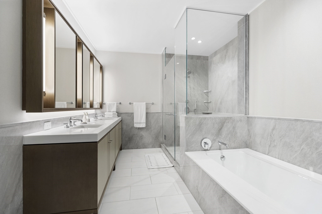 380 Harrison Ave # 12J