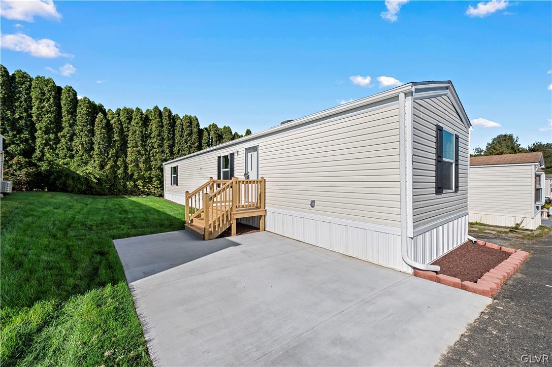10 Woodland Lane Lot #10