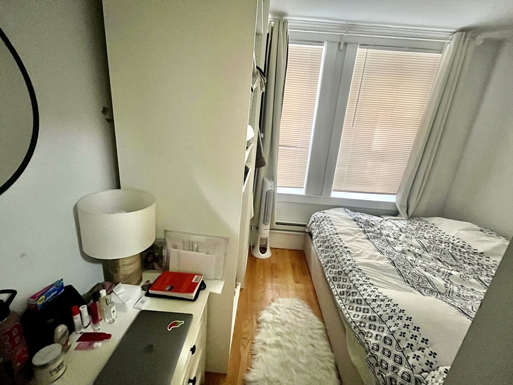 13 Margaret Street # 1