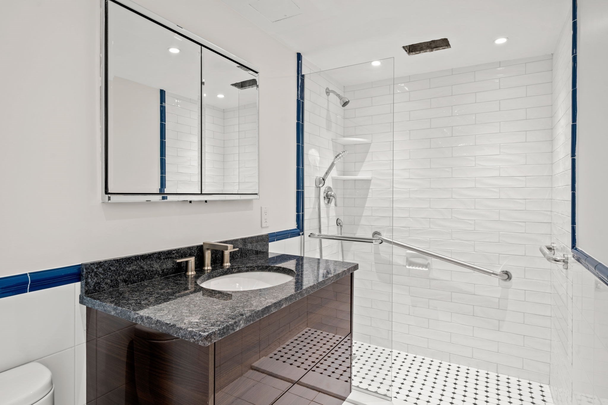 330 Beacon St Unit: 65/66