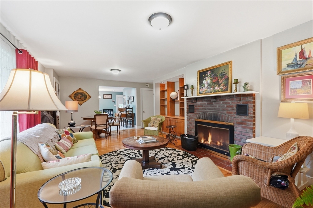 137 South St